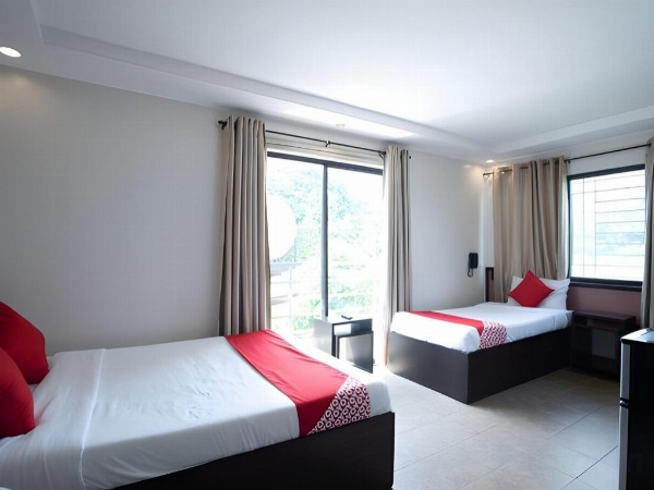 Paragon Tower Hotel image 8